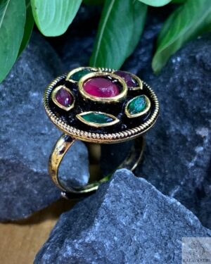 Vintage Aura Ring