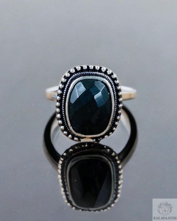 Black oxidised ring with antique silver finish