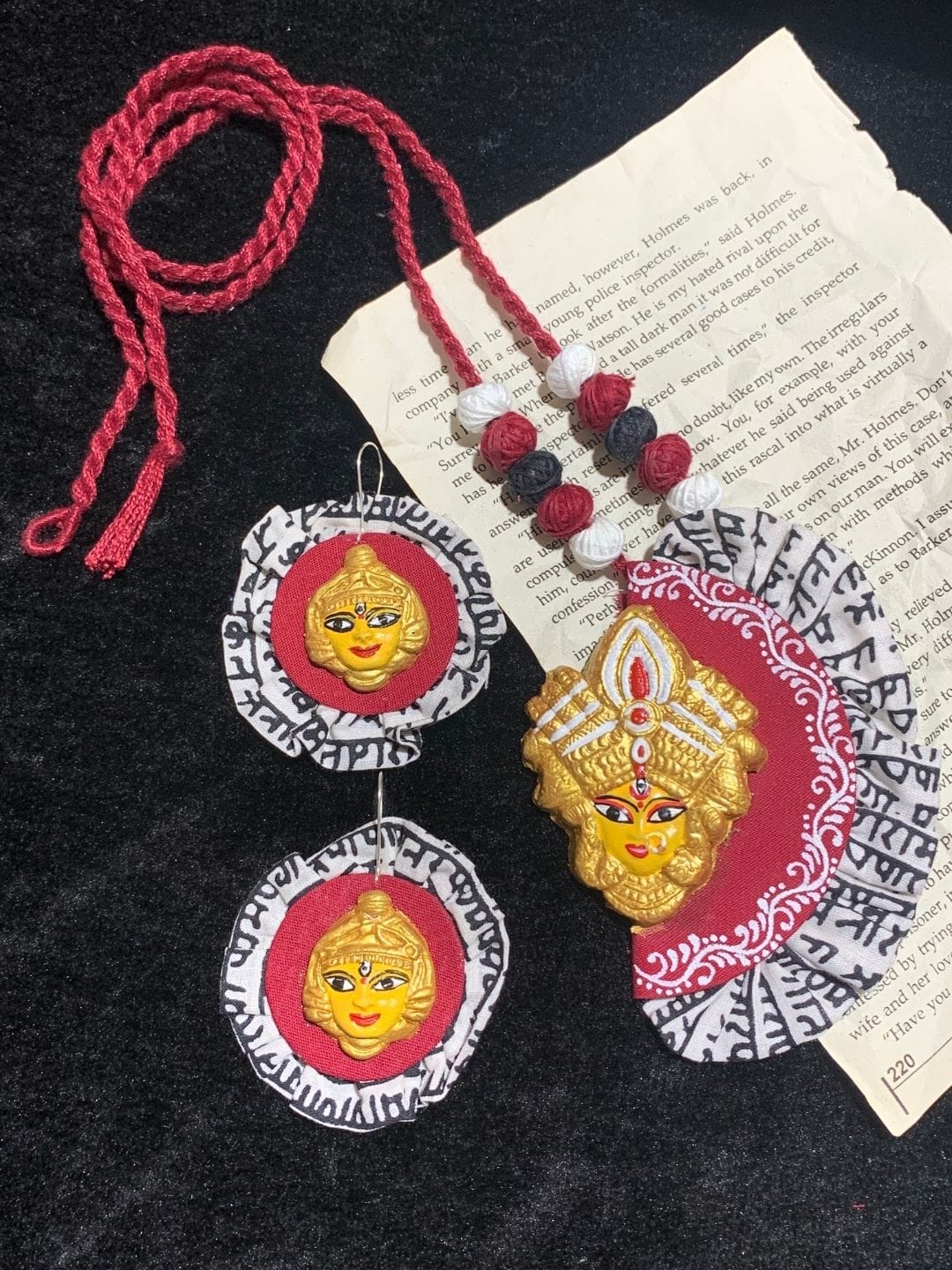 Durga Face Pendant Set