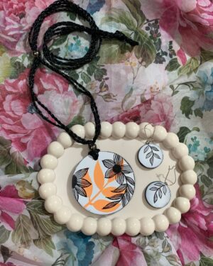 Round Floral Pendant Set