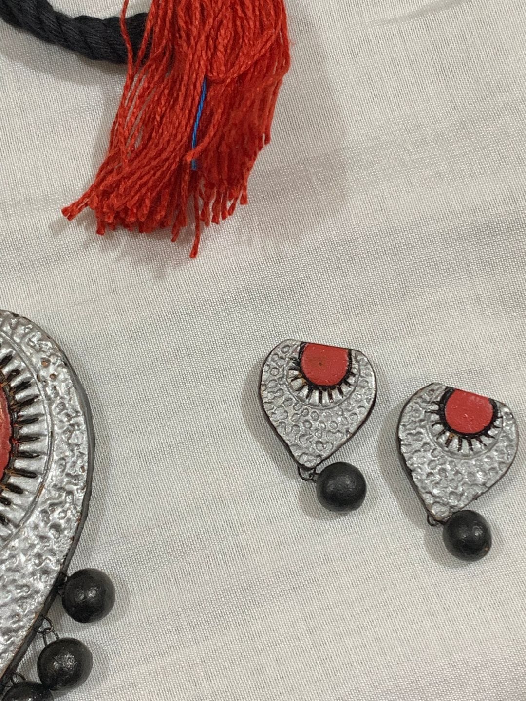 Rustic Red & Black Terracotta Set - Image 4