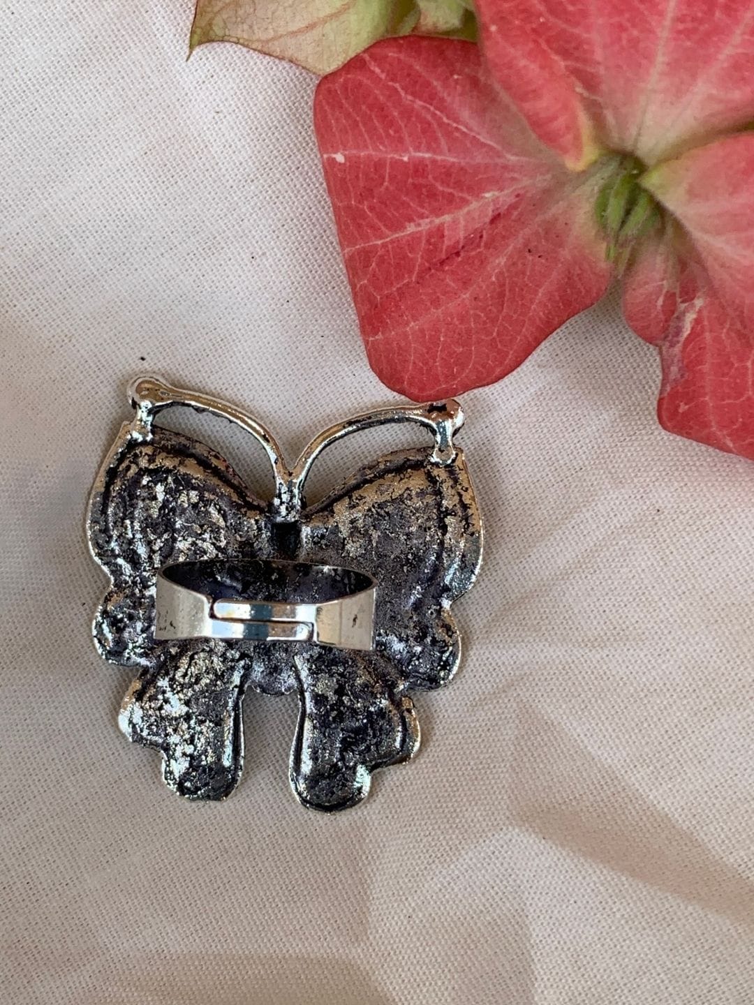 Trendy Boho-Style Oxidized Ring - Image 3