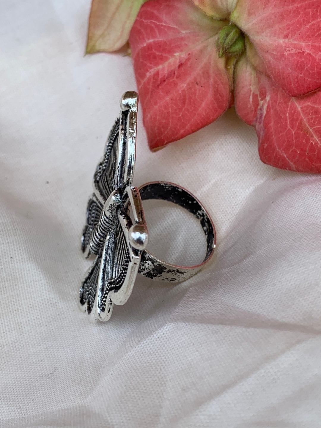 Trendy Boho-Style Oxidized Ring - Image 2