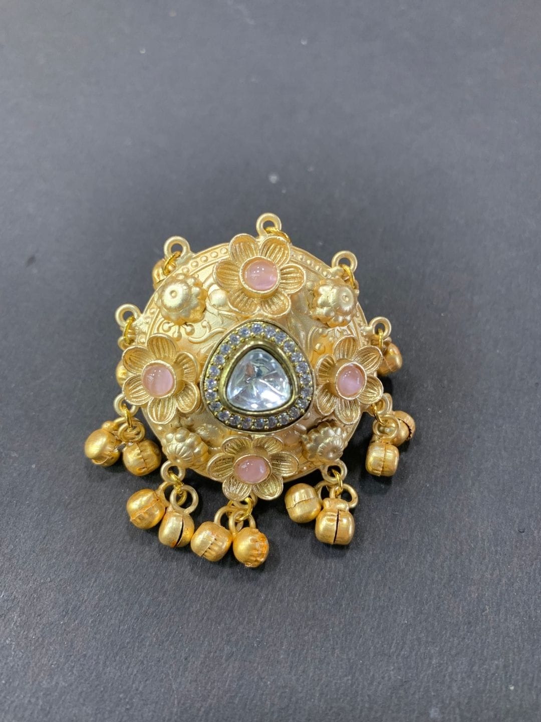 Kashmiri White Kundan Ghungroo Statement Ring - Image 4