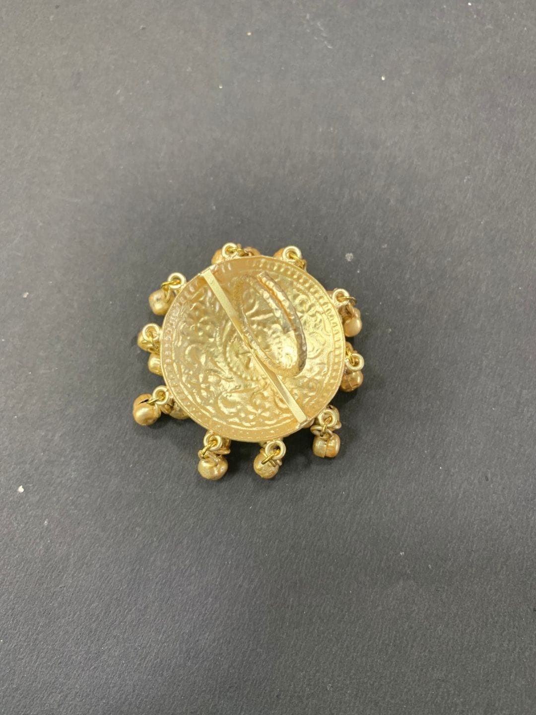 Kashmiri Kundan Ring – Floral Pink Accent Design - Image 3