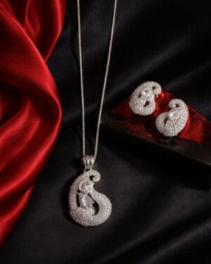 Ad Necklace set For Women