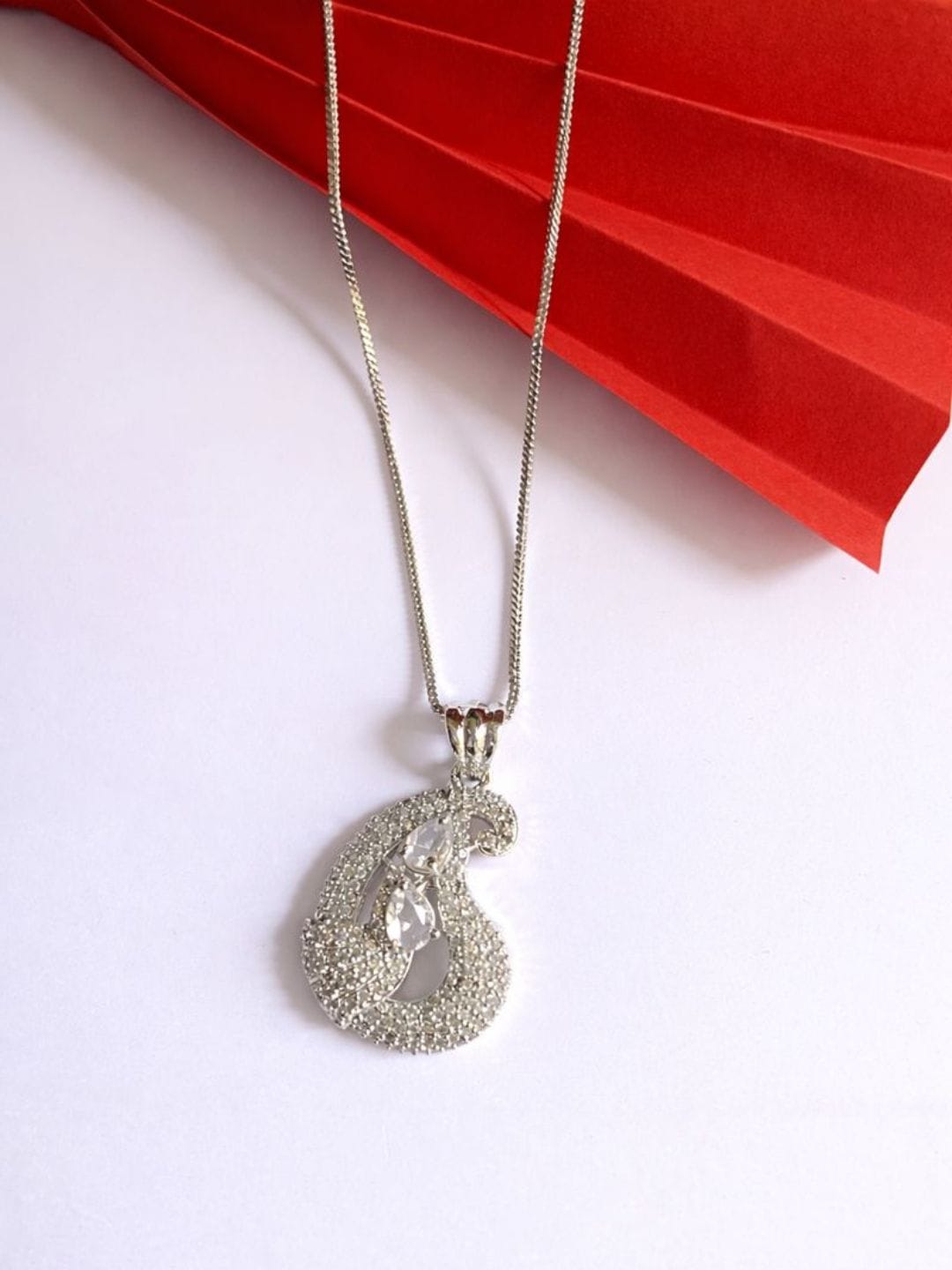 Sparkle Swirl Pendant Set - Image 3