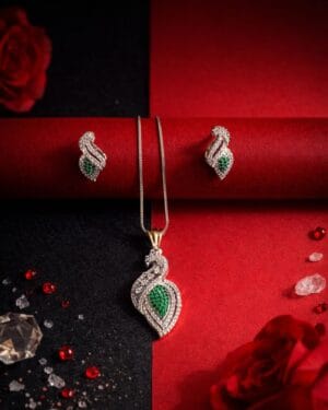 Ad necklace with earring